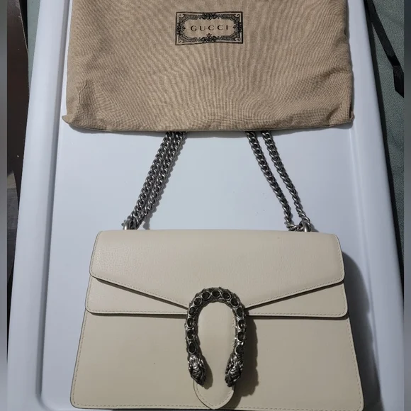 ❤️‍🔥 Gucci  Elegant Cream Chain Shoulder Bag - Picture 4 of 5